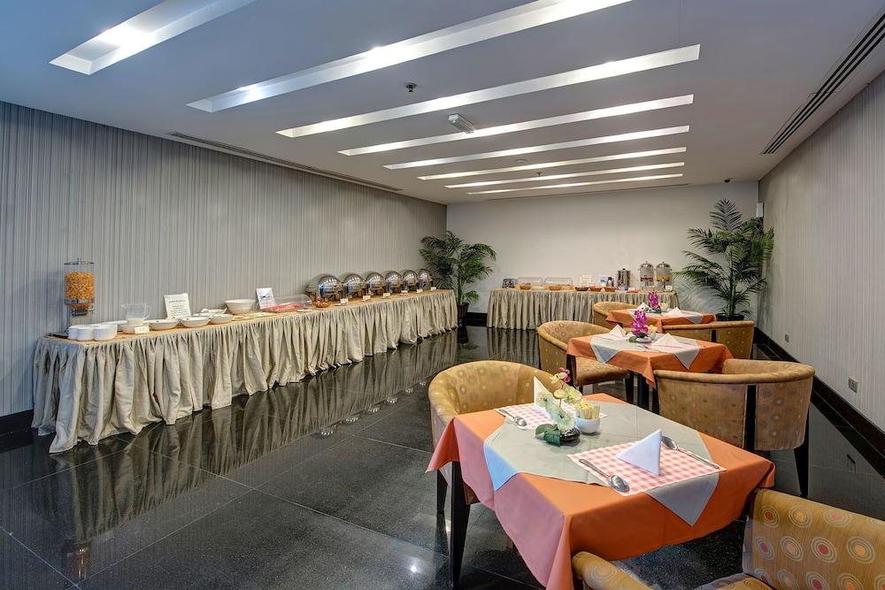 Beach Hotel Apartment Dubaj Kültér fotó
